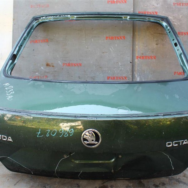 Крышка багажника  Skoda Octavia (A7) 2013>