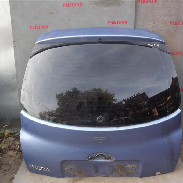 Крышка багажника  Nissan Micra (K12E) 2002>