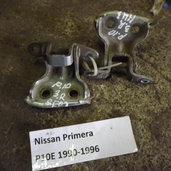 Петля двери задней правой  Nissan Primera P10E 1990-1996
