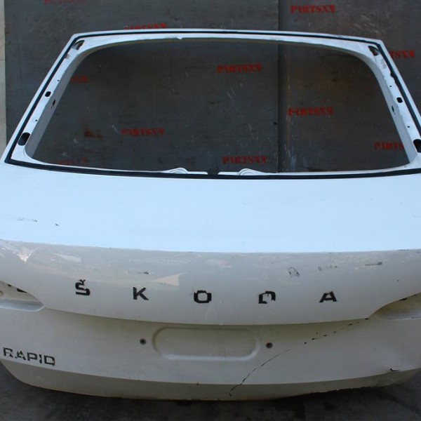 Крышка багажника  Skoda Rapid 2013>