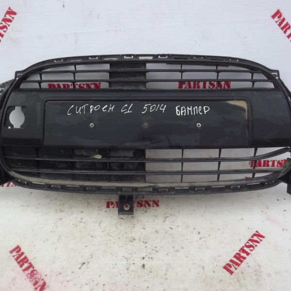 Решетка переднего бампера  Citroen C1 2005-2014