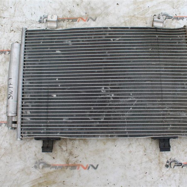 Радиатор кондиционера  Suzuki Swift 2003-2010