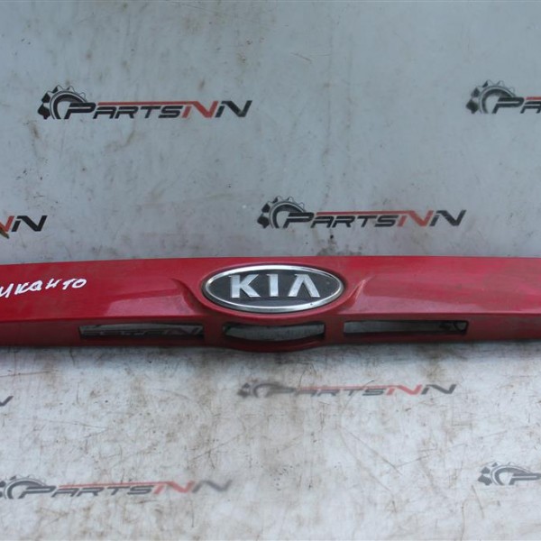 Накладка крышки багажника  Kia Picanto 2005-2011