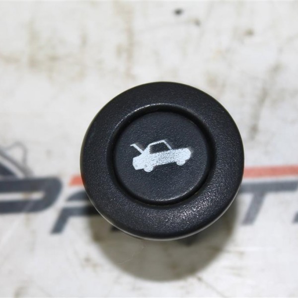 Кнопка открывания багажника  Chevrolet Aveo (T250) 2005-2011