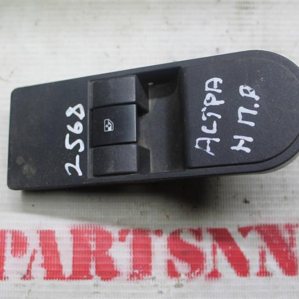 Кнопка стеклоподъемника  Opel Astra H / Family 2004 >