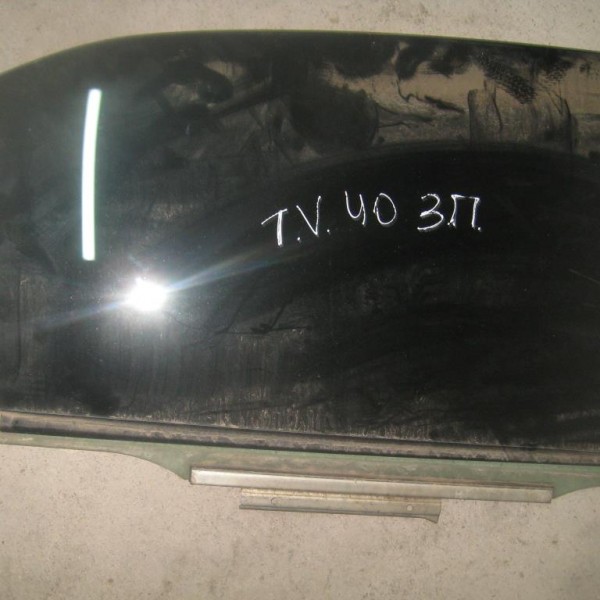Стекло двери задней правой  Toyota Camry V40 2006-2011